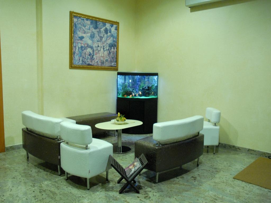 Aloha Park Hotel กัมโปมาริโน ภายนอก รูปภาพ